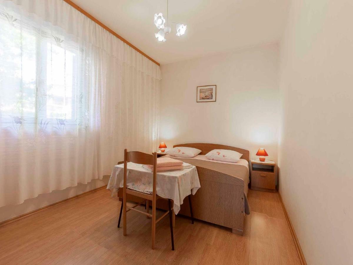 Mira Apartment Porec Exterior photo